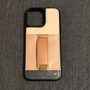 Walli phone case. iPhone 16 pro max